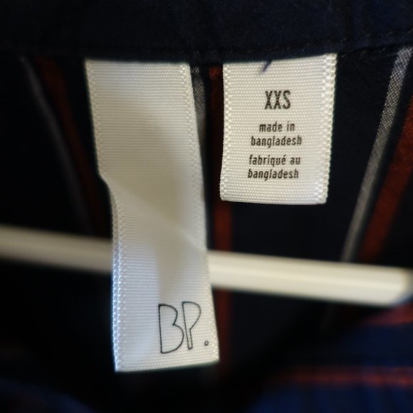 3/$25💎BP Pin Stripe Collared Shirt - Picture 2 of 2